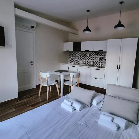 Prive Near Nemunas Island Apartamento Kaunas