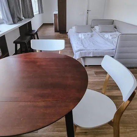 Prive Near Nemunas Island Apartamento Kaunas